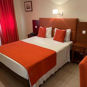 Habitación Económica con Cama King